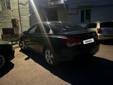 Chevrolet Cruze 2012 года за 2 800 000 тг. в Астана – фото 3