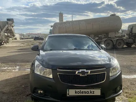 Chevrolet Cruze 2012 года за 2 800 000 тг. в Астана – фото 7