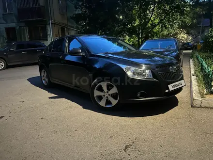 Chevrolet Cruze 2012 года за 2 800 000 тг. в Астана – фото 5