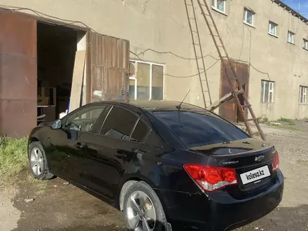 Chevrolet Cruze 2012 года за 2 800 000 тг. в Астана – фото 10