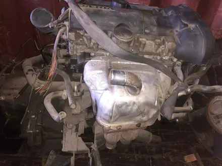 Двигатель мкпп в сборе 2.0 на вольво S40 V40 за 1 000 тг. в Алматы – фото 2
