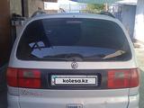 Volkswagen Sharan 1997 года за 1 200 000 тг. в Узынагаш – фото 2