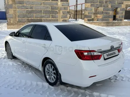 Toyota Camry 2014 года за 10 300 000 тг. в Караганда – фото 4