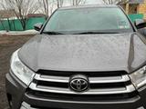 Toyota Highlander 2018 года за 17 500 000 тг. в Астана