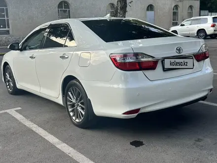 Toyota Camry 2017 года за 13 000 000 тг. в Шымкент – фото 4