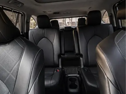 Toyota Highlander 2024 года за 26 000 000 тг. в Алматы – фото 22