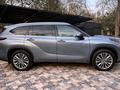 Toyota Highlander 2024 года за 26 000 000 тг. в Алматы – фото 28