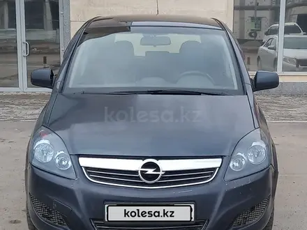 Opel Zafira 2010 года за 4 000 000 тг. в Алматы