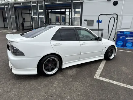 Toyota Altezza 2000 года за 4 300 000 тг. в Алматы – фото 2