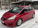 Р РѕР·РѕРІС‹Р№ Honda Fit 2009