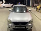 ВАЗ (Lada) Priora 2172 2011 годаfor1 900 000 тг. в Атырау – фото 2