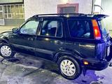 Honda CR-V 1997 года за 3 800 000 тг. в Тараз – фото 2