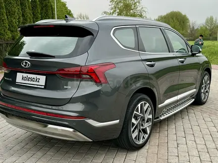 Hyundai Santa Fe 2021 года за 18 000 000 тг. в Алматы – фото 6