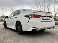 Toyota Camry 2021 года за 16 500 000 тг. в Алматы