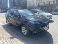 Toyota Highlander 2023 годаfor23 490 000 тг. в Астана