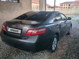 Toyota Camry 2007 годаүшін7 500 000 тг. в Шымкент – фото 2