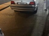 BMW 528 1998 года за 2 200 000 тг. в Туркестан – фото 3