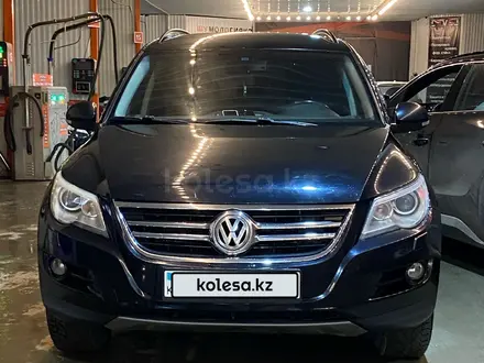 Volkswagen Tiguan 2010 года за 5 500 000 тг. в Кокшетау – фото 2