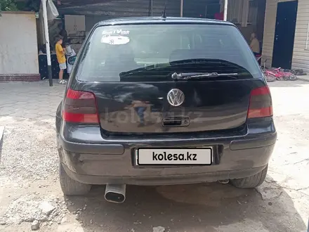 Volkswagen Golf 2001 года за 1 700 000 тг. в Алматы – фото 3