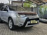 Mitsubishi Outlander 2013 годаүшін8 500 000 тг. в Алматы
