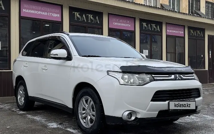 Mitsubishi Outlander 2013 годаүшін8 300 000 тг. в Усть-Каменогорск