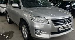 Toyota RAV4 2010 годаfor7 800 000 тг. в Астана