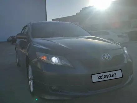 Toyota Camry 2007 года за 5 120 000 тг. в Актобе – фото 4