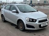 Chevrolet Aveo 2014 года за 2 950 000 тг. в Астана – фото 2