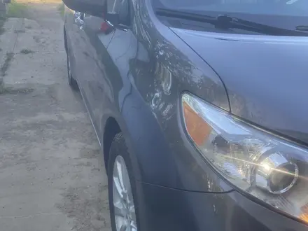 Toyota Sienna 2014 года за 9 800 000 тг. в Уральск – фото 7