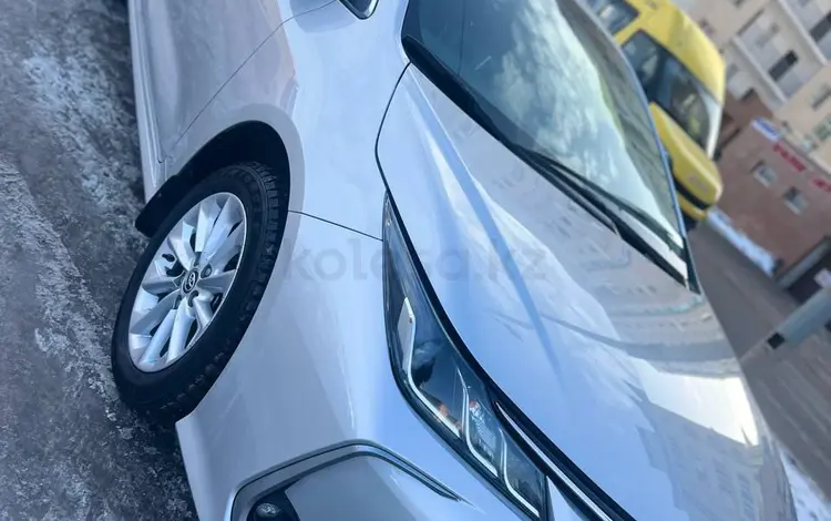 Toyota Corolla 2019 года за 10 100 000 тг. в Астана