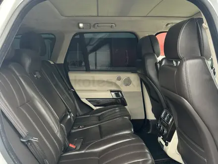 Land Rover Range Rover 2015 года за 22 800 000 тг. в Алматы – фото 6