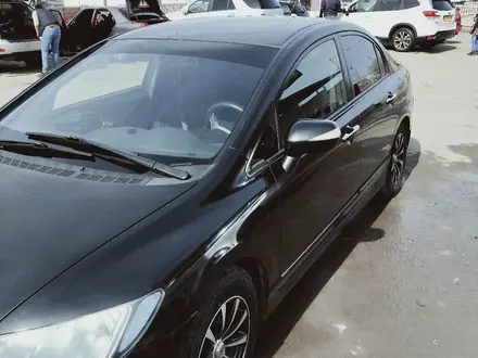 Honda Civic 2008 года за 3 700 000 тг. в Караганда – фото 2