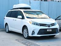 Toyota Sienna 2015 годаүшін12 000 000 тг. в Актау