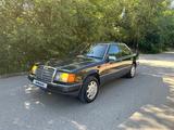 Mercedes-Benz E 220 1992 года за 3 000 000 тг. в Костанай