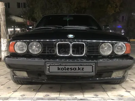 BMW 525 1993 года за 3 200 000 тг. в Жетысай – фото 3