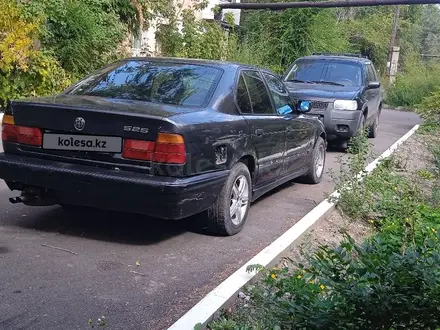 BMW 525 1992 года за 900 000 тг. в Караганда – фото 3