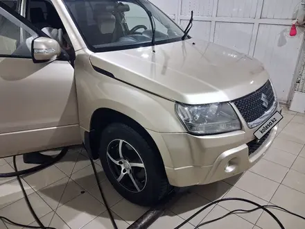 Suzuki Grand Vitara 2010 года за 3 850 000 тг. в Каскелен – фото 2