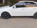 Daewoo Gentra 2014 года за 3 350 000 тг. в Темиртау – фото 2