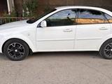 Daewoo Gentra 2014 года за 3 350 000 тг. в Темиртау – фото 3