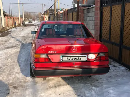 Mercedes-Benz E 230 1990 года за 2 200 000 тг. в Алматы – фото 8