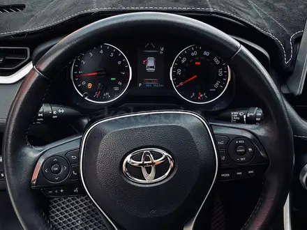 Toyota RAV4 2021 года за 16 800 000 тг. в Уральск – фото 5