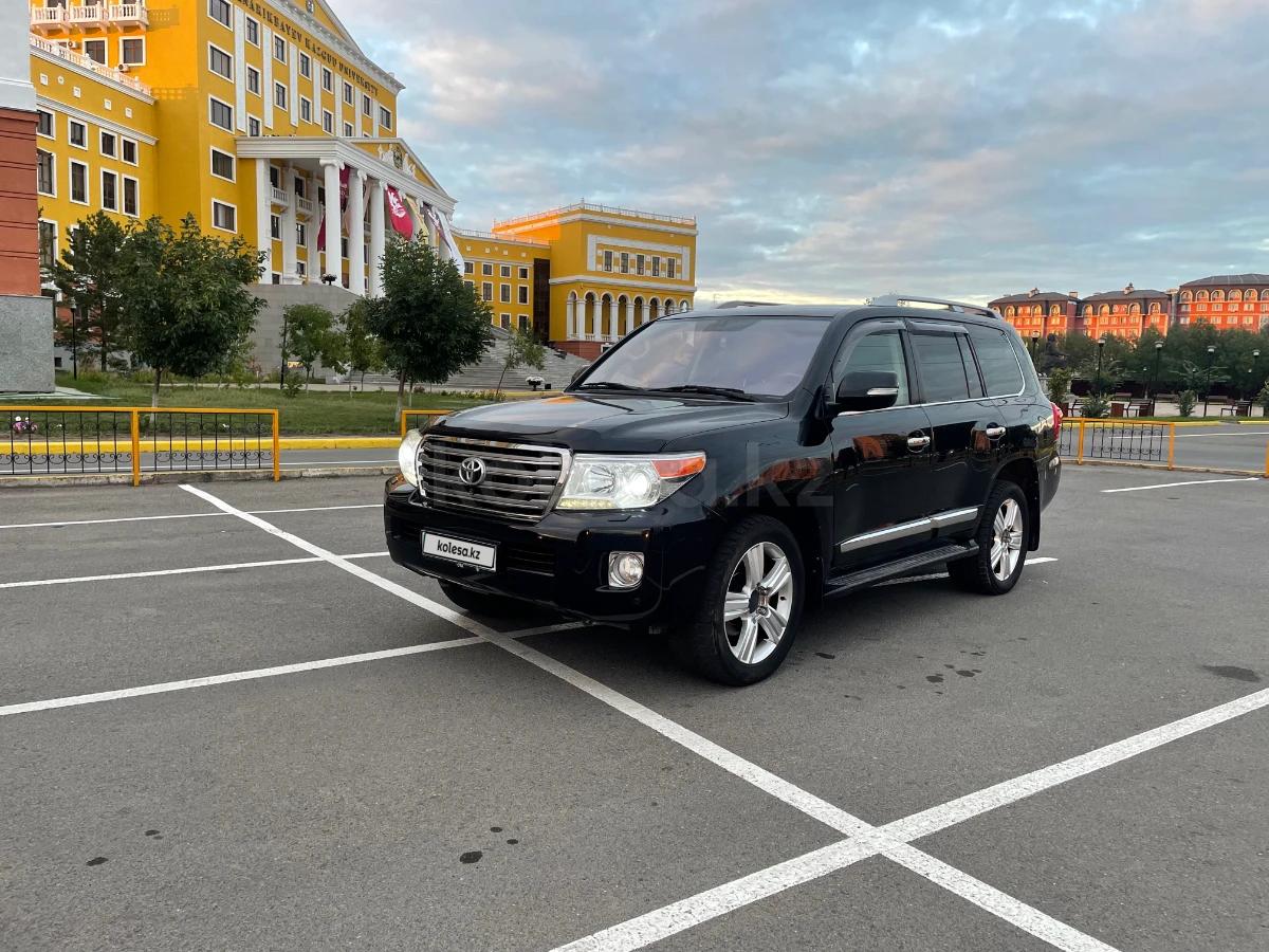 Toyota Land Cruiser 2012 г.