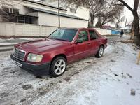 Mercedes-Benz E 200 1993 года за 1 111 111 тг. в Алматы