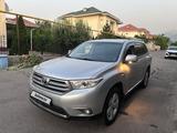 Toyota Highlander 2011 года за 10 800 000 тг. в Алматы – фото 2