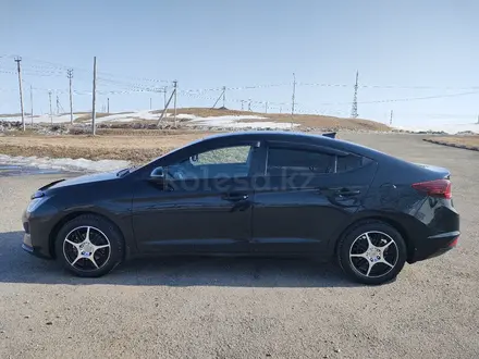 Hyundai Elantra 2019 года за 7 500 000 тг. в Кокшетау – фото 4