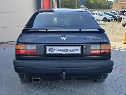 Volkswagen Passat 1990 года за 2 100 000 тг. в Костанай – фото 11