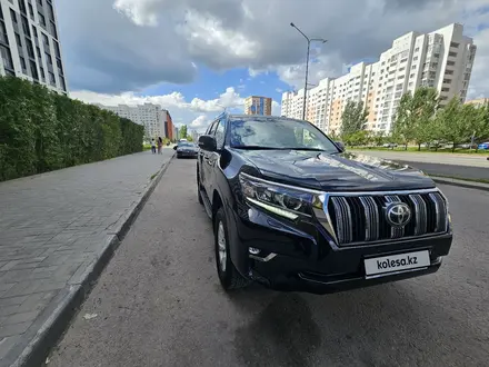 Toyota Land Cruiser Prado 2023 года за 29 100 000 тг. в Астана – фото 3