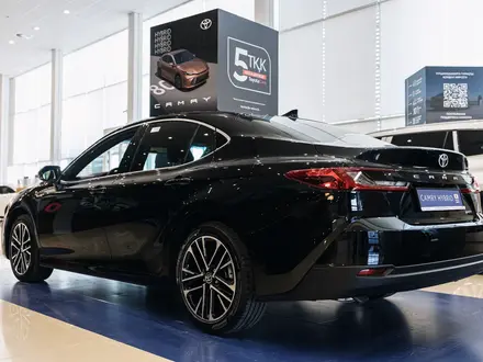 Toyota Camry Prestige 2025 года за 23 690 000 тг. в Астана – фото 8