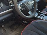 Toyota Camry 2015 года за 6 000 000 тг. в Актау – фото 4