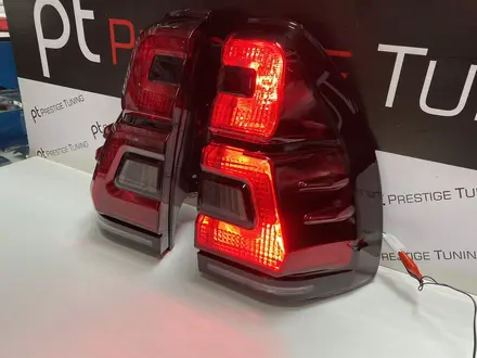 Задние фонари на Land Cruiser Prado 120 дизайн 2018 (Красный цвет) за 110 000 тг. в Алматы – фото 12